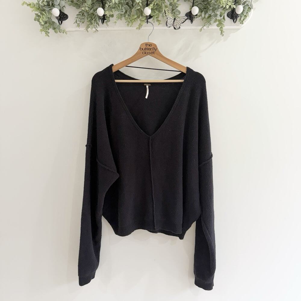 Free People Slouchy V Neck Pullover Sweater Black Boho Medium SB
